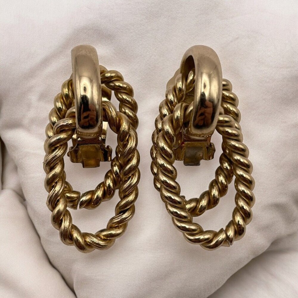 BERGERE Vintage Door Knocker‎ Gold Tone Swirl Drop Clip On Double Hoop Earrings
